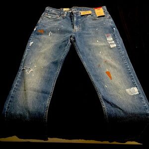 Men’s LEVIS 511 NWT Size 34 x 32